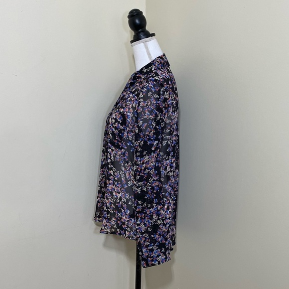 ESPRESS || Woman floral button down chiffon blouse size Small - Picture 2 of 8
